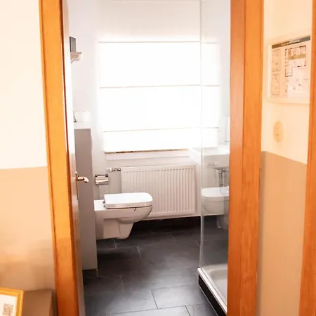 Zur Hilter Muehle Inn *